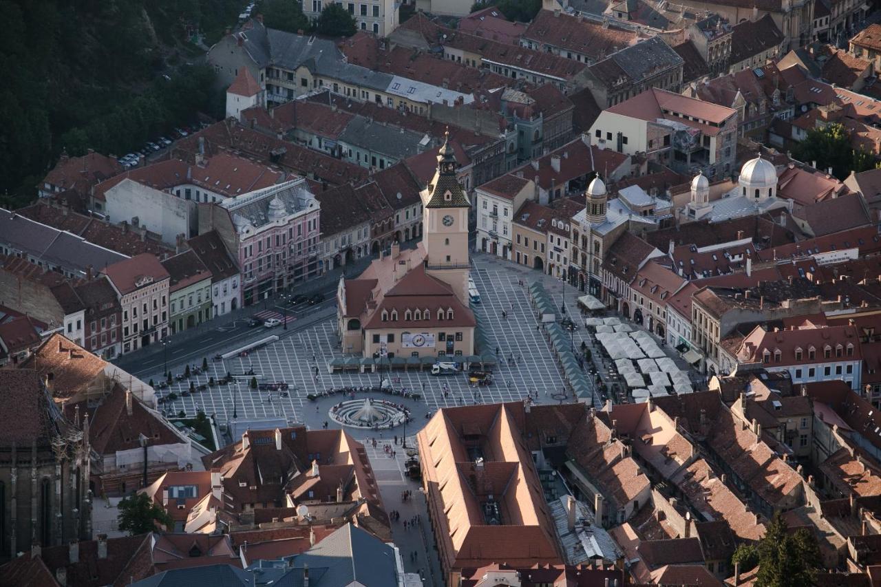 Jasmine Serenity Apartment - Central, Behind Black Church Braşov Exteriör bild